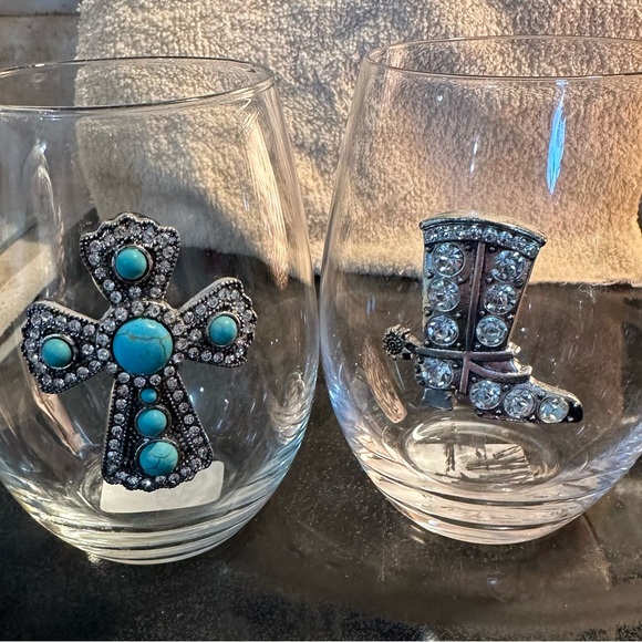 Queens’ Jewels Turquoise Cross Cowboy Boot Jeweled Stemless & Stemmed glasses - Picture 10 of 11